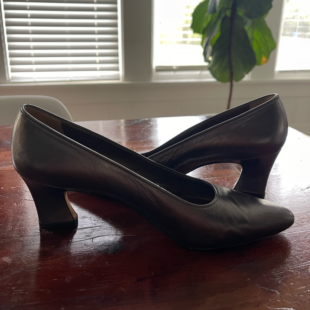 YSL - Yves Saint Laurent 2 inch heel